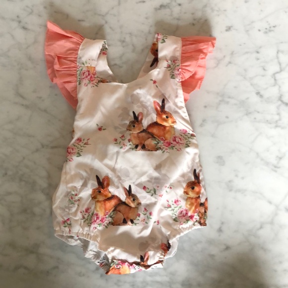 Baby romper with bunnies my pattern sz 6-9 months - Picture 2 of 5